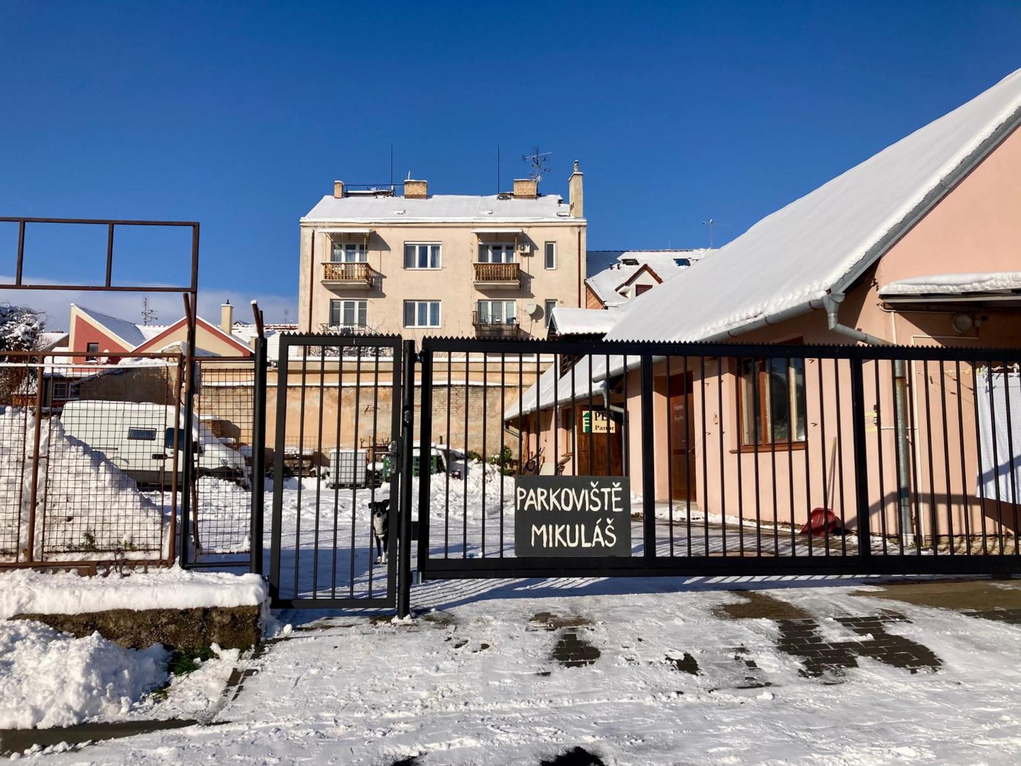 Guesthouse Mikuláš Mikulov Exterior foto